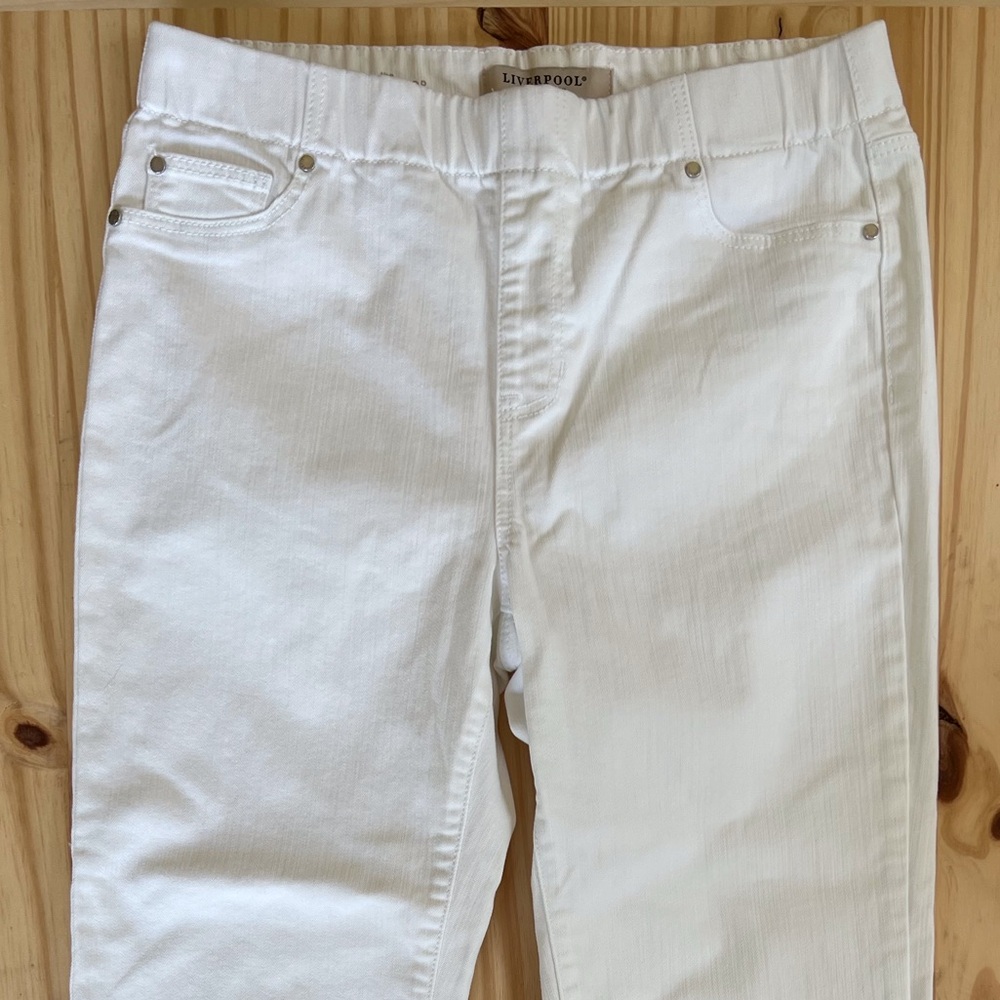 Liverpool white jeans